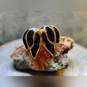 Vintage leaf shaped earrings